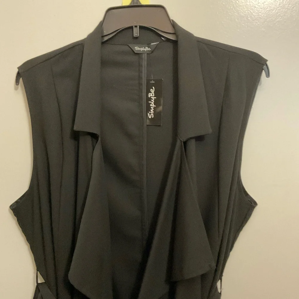 Simply Be Black Long Vest with Belt - Picture 3 of 5